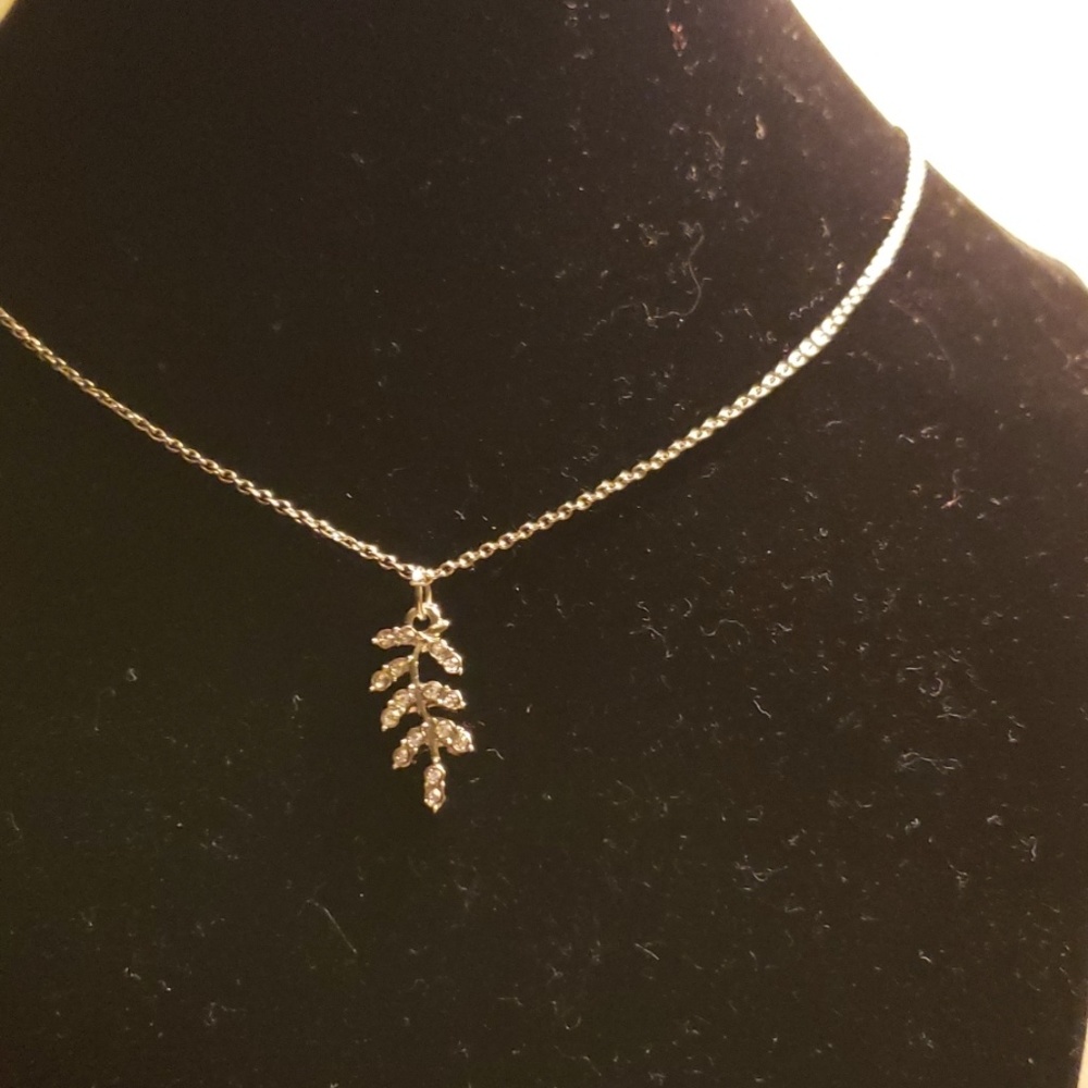 Necklace - Picture 3 of 3